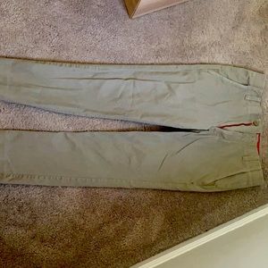 Under Armour men’s slim fit khaki pants 32 x 30